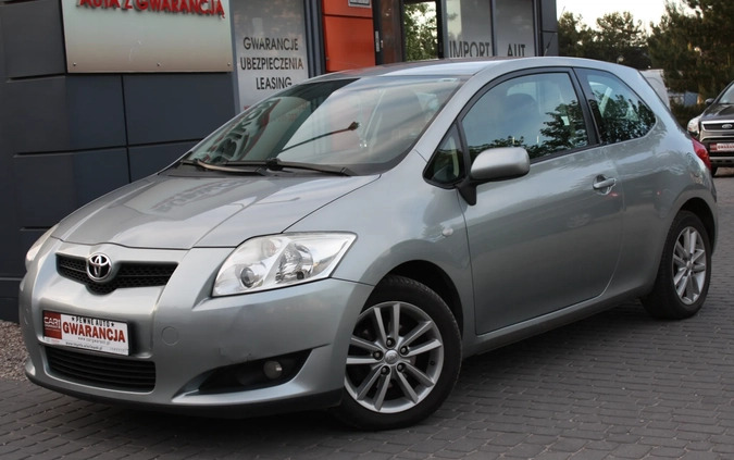 Toyota Auris cena 16900 przebieg: 292000, rok produkcji 2008 z Łuków małe 407